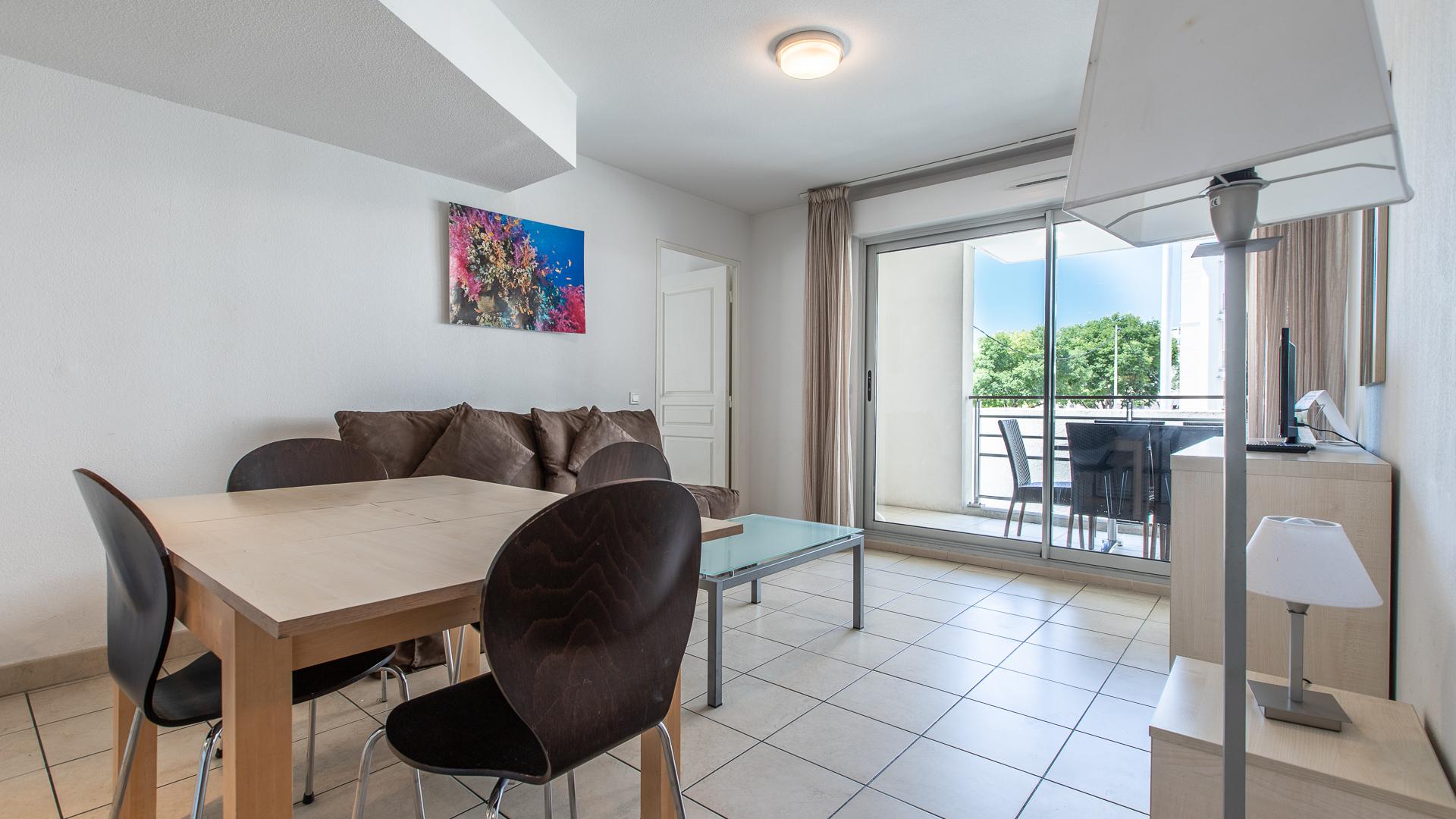 Vacanceole - Residence Le Crystal Кань-сюр-Мер Экстерьер фото