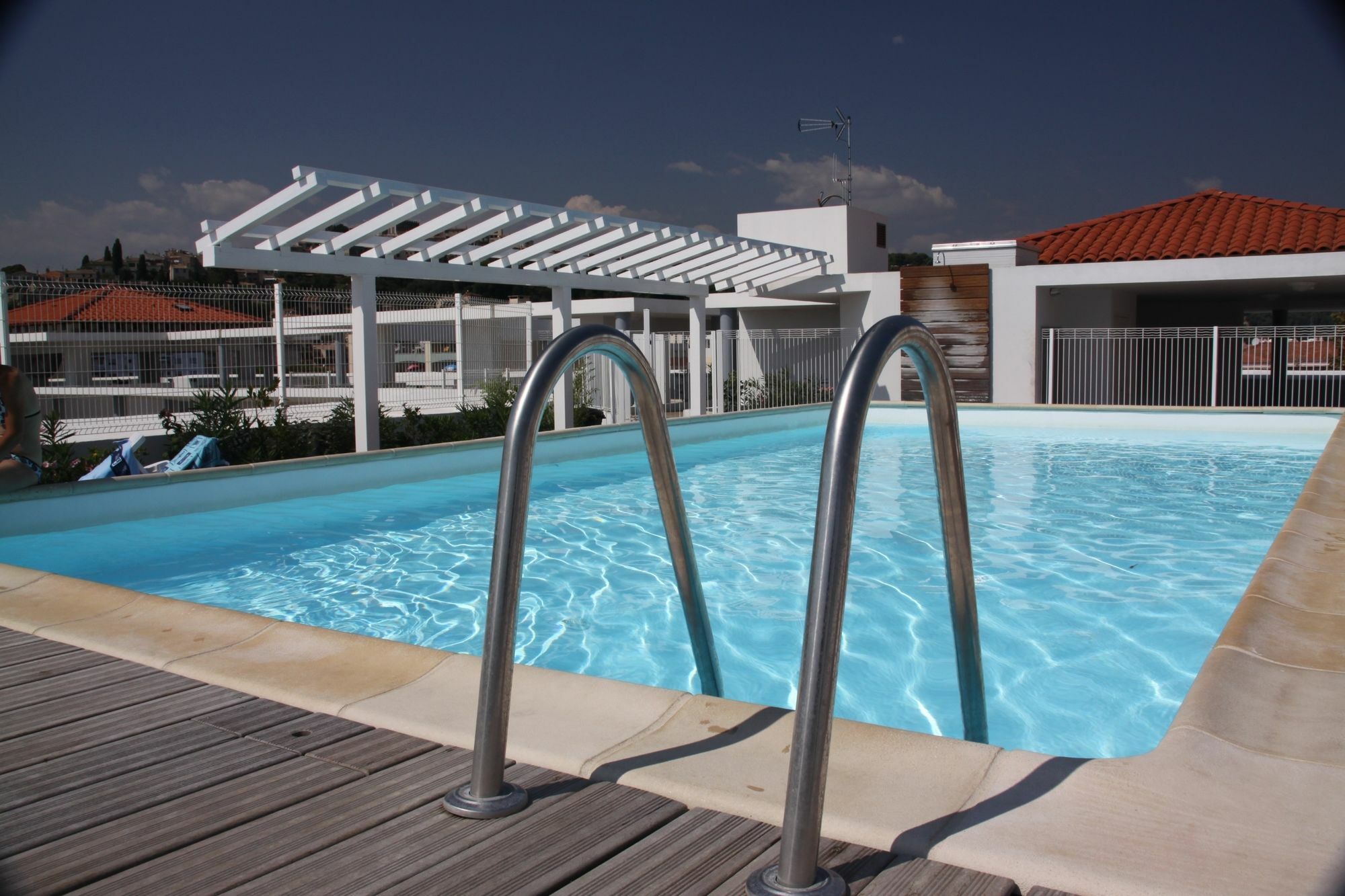 Vacanceole - Residence Le Crystal Кань-сюр-Мер Экстерьер фото