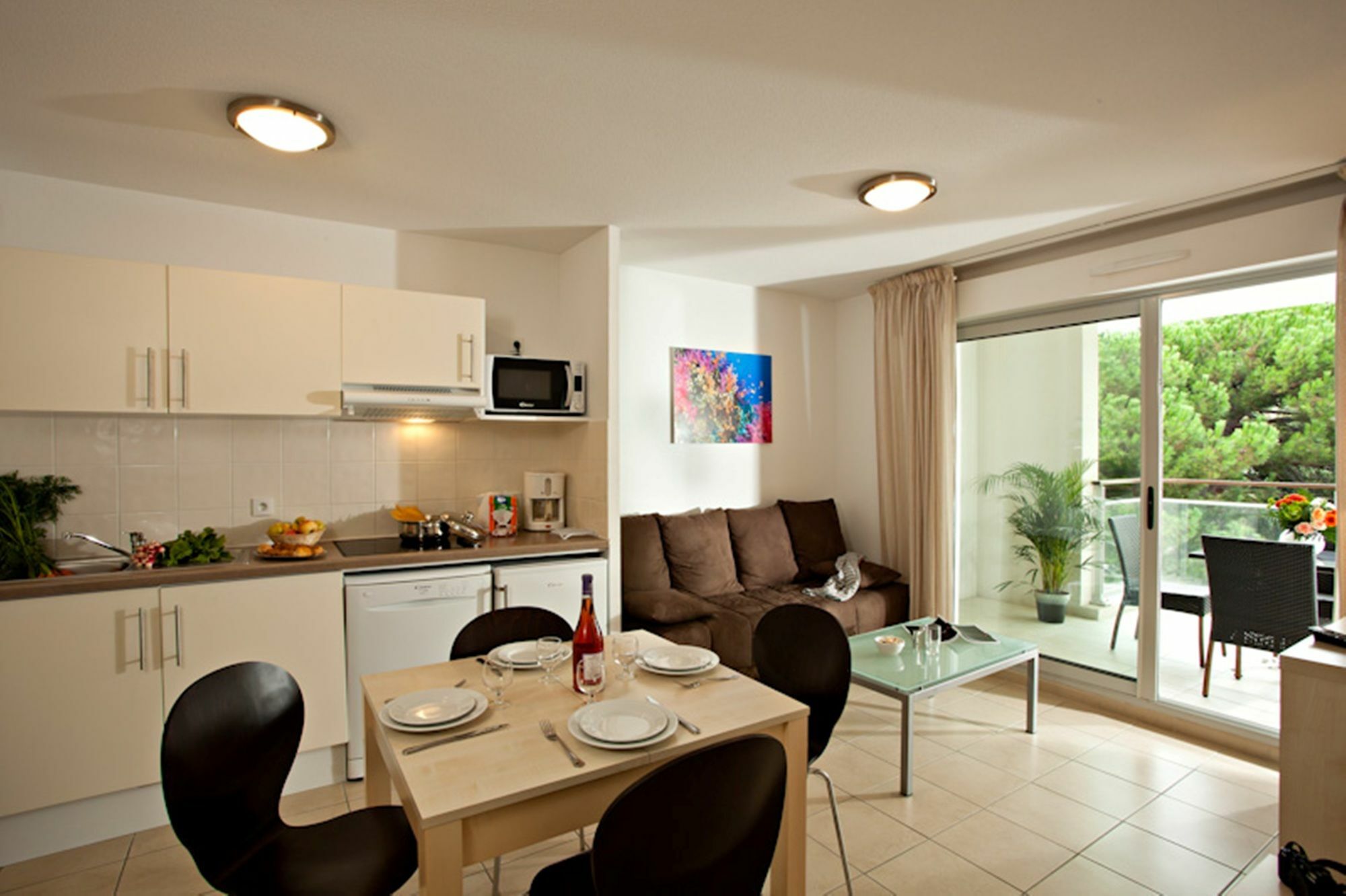 Vacanceole - Residence Le Crystal Кань-сюр-Мер Экстерьер фото