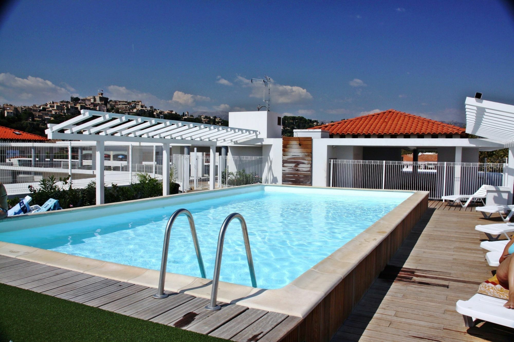 Vacanceole - Residence Le Crystal Кань-сюр-Мер Экстерьер фото